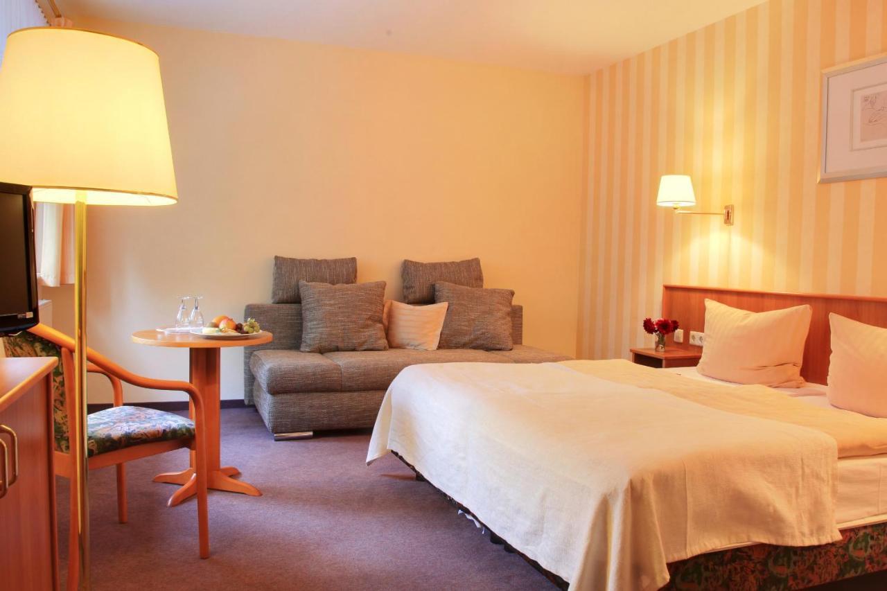 Hotel Schoene Aussicht Steinach  Room photo
